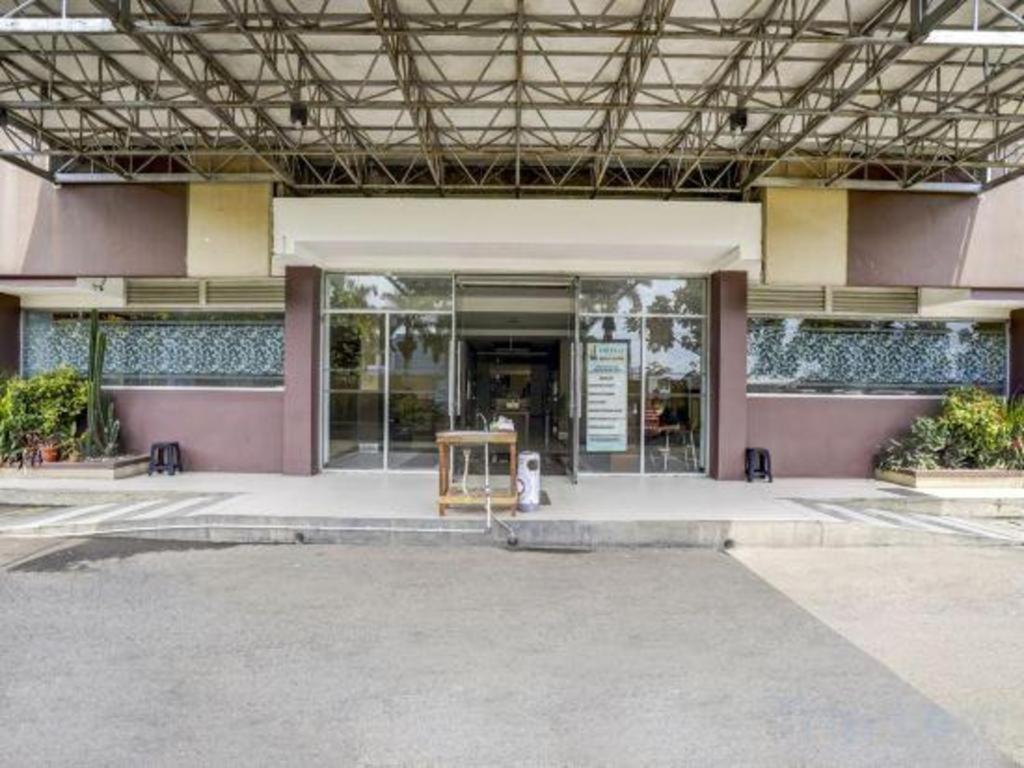 Oyo 2720 Sutomo Inn Medan Kültér fotó