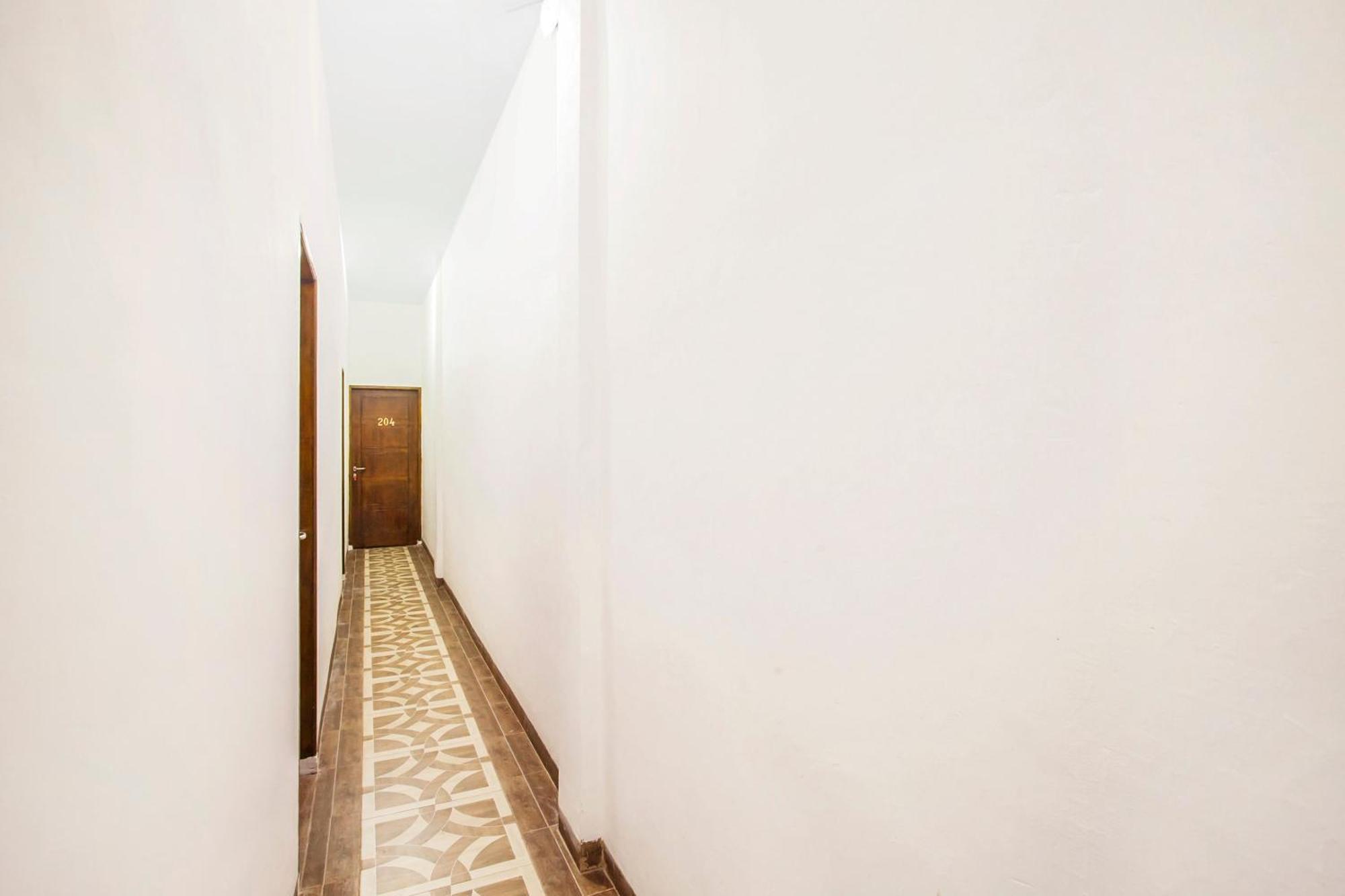 Oyo 2720 Sutomo Inn Medan Kültér fotó